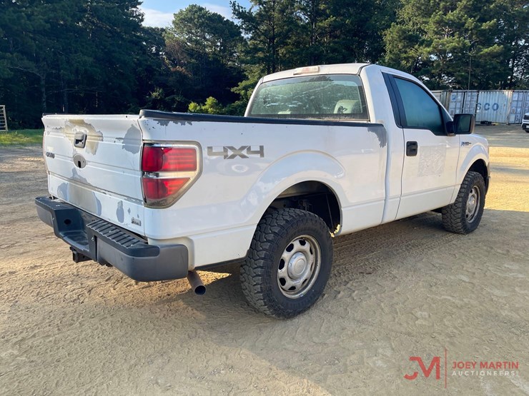 2010-ford-f150-xl-image-3