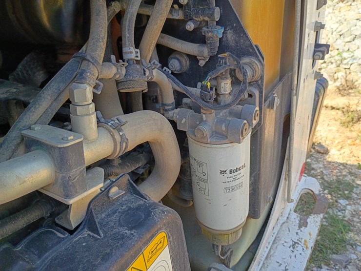 2022-bobcat-t66-image-21