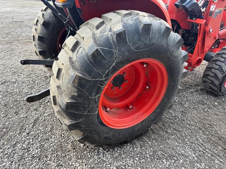 2019-kubota-l4701-image-17