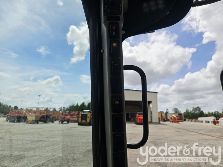2019-case-sr270-image-14