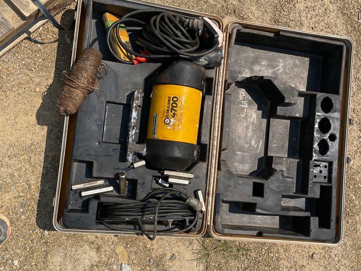 contents-of-pallet-laser-pipe-aligner-w/case,-topcon-automatic-level-w/case-image-4