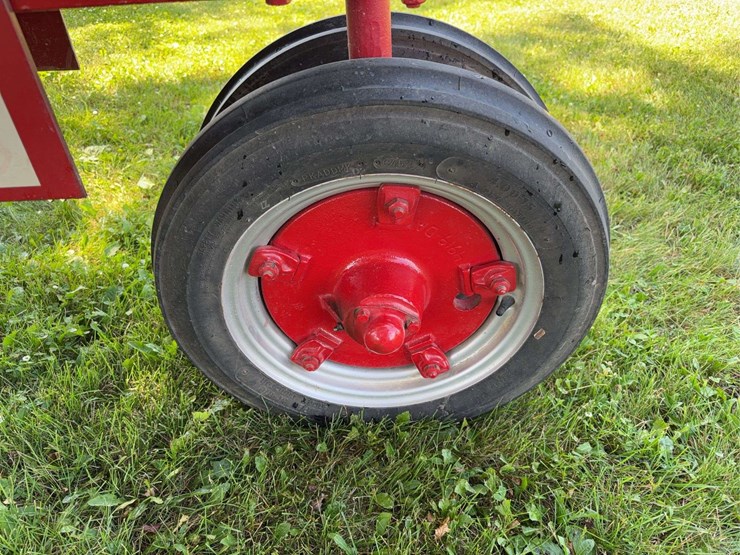 1938-farmall-f-14-(9th-f-14-built)-image-17