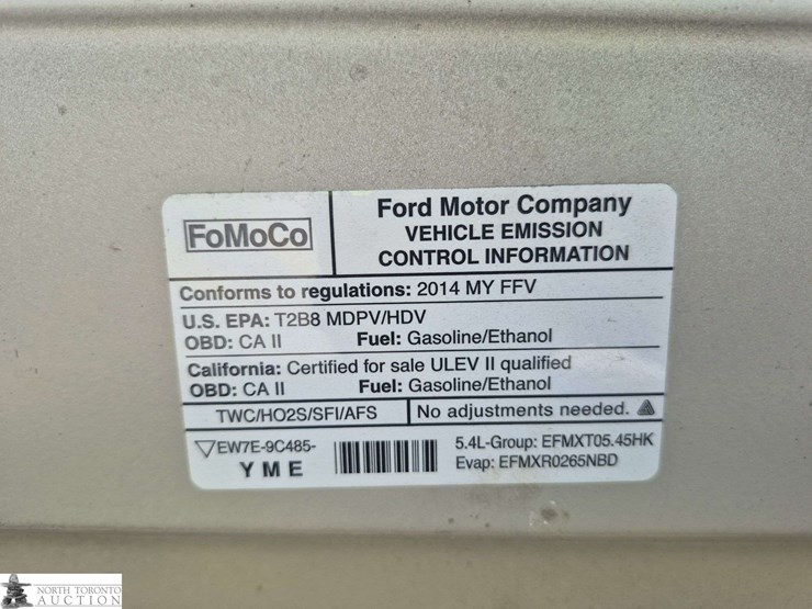2014-ford-cargo-image-12