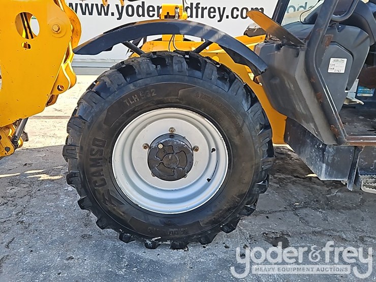 2017-jcb-507-42-image-16