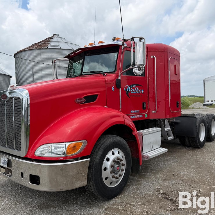 2010 PETERBILT 384