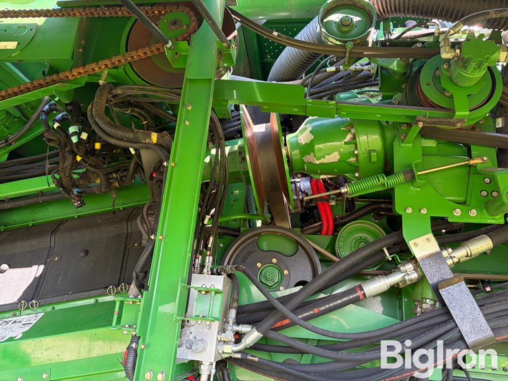 2012-john-deere-s680-image-14