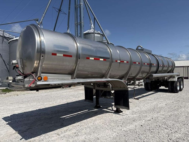 2014-polar-tank-image-1