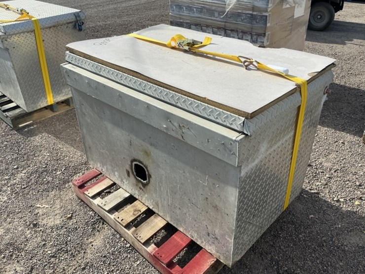 aluminum-toolbox-image-2
