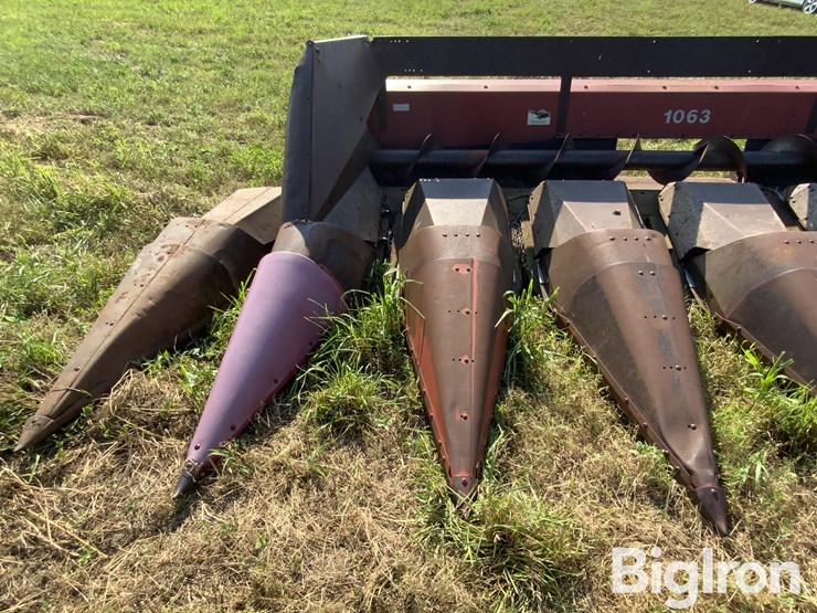 case-ih-1063-image-19