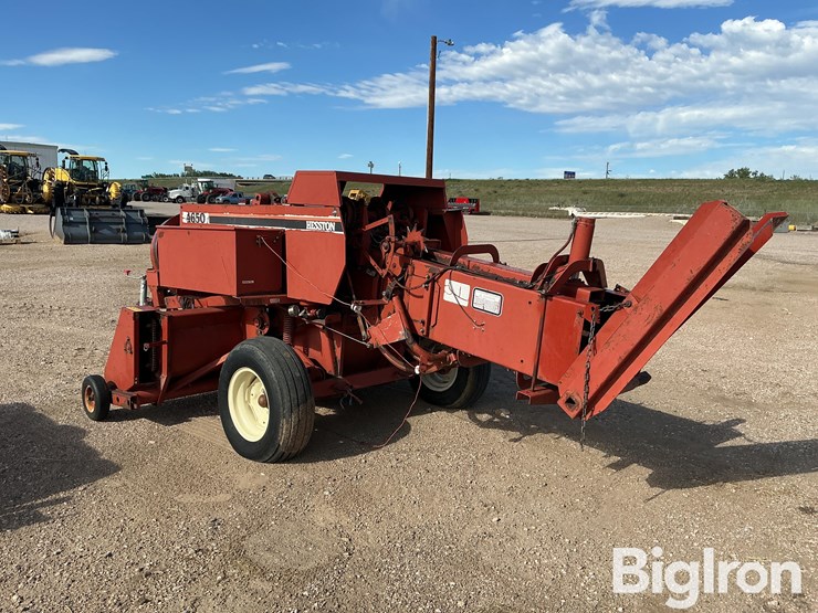 hesston-4650-image-7