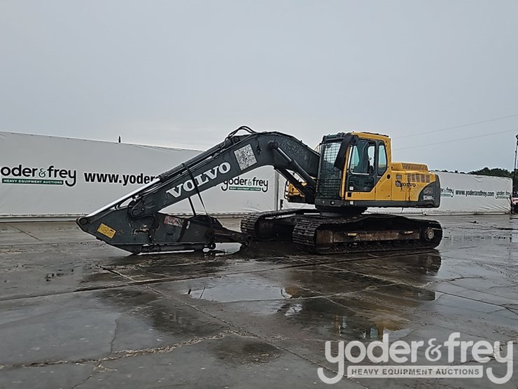 volvo-ec240b-lc-image-2