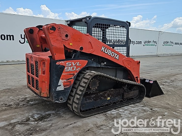 2015-kubota-svl90-2-image-5