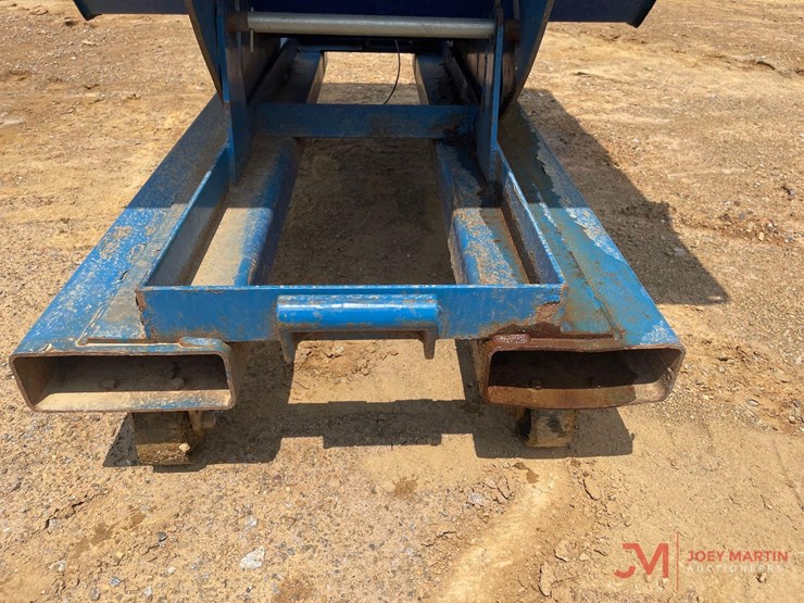 self-dumping-hopper-image-7