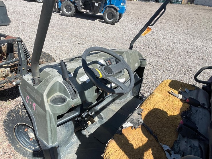 2015-polaris-ranger-image-24