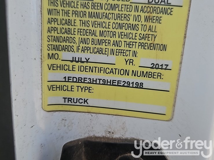 2017-ford-f350-image-28