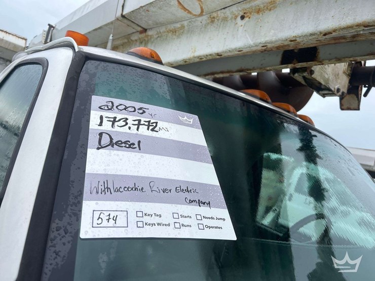 2005-altec-d947-image-39