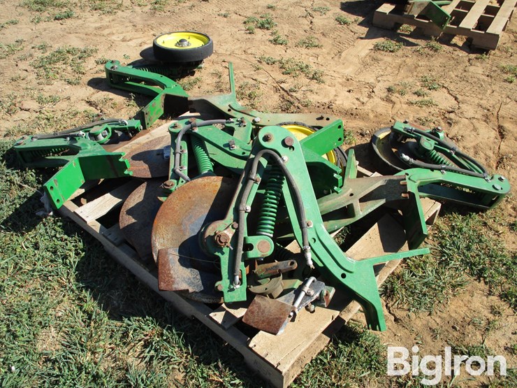 john-deere-14-image-7