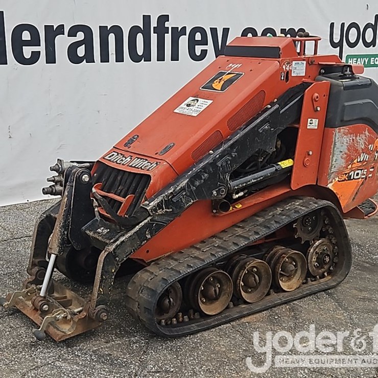 2019 DITCH WITCH SK1050