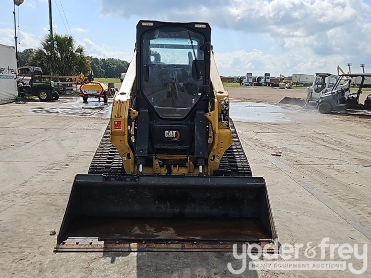 2025-caterpillar-275-image-14