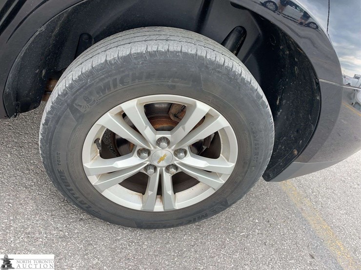 2015-chevrolet-equinox-image-23