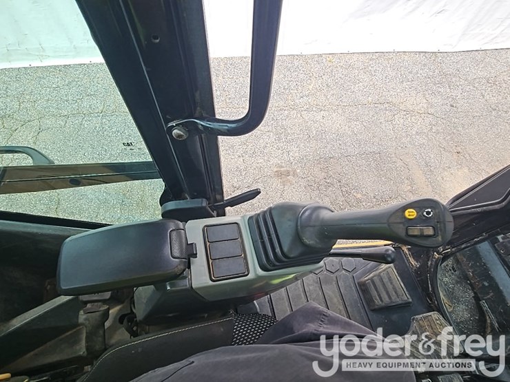 2023-caterpillar-306-cr-image-36