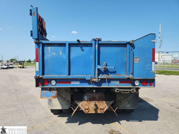 2010-international-durastar-4300-image-6