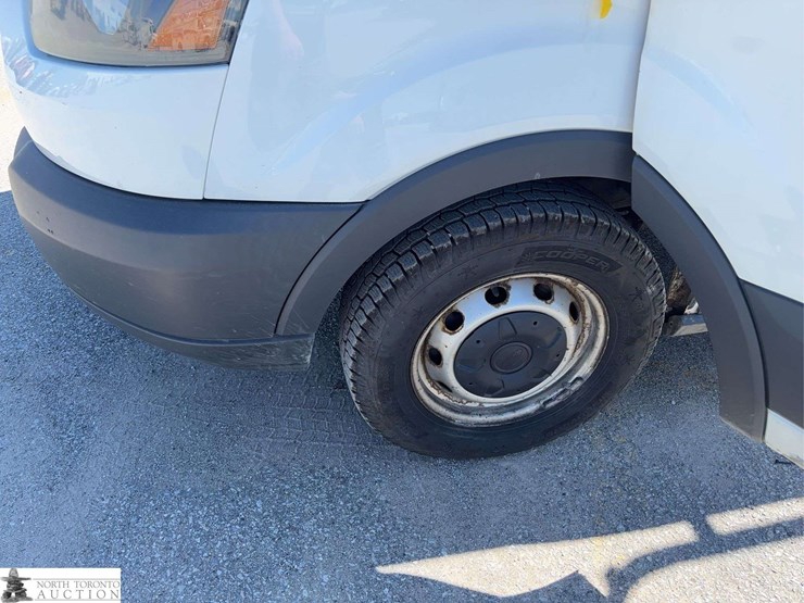 2016-ford-transit-image-21