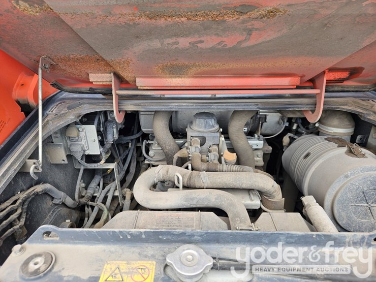 2023-kubota-svl97-2-image-24
