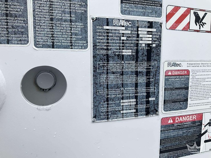 2015-ford-f550-image-41