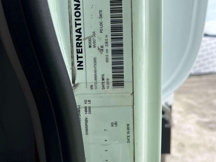 2019-international-mv607-image-4