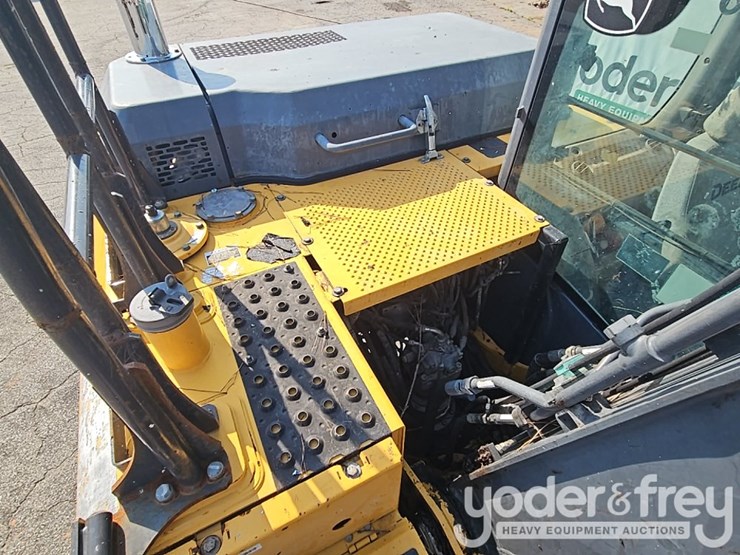 2018-deere-130g-image-20