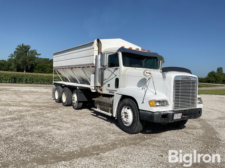 1995-freightliner-fld120-image-3