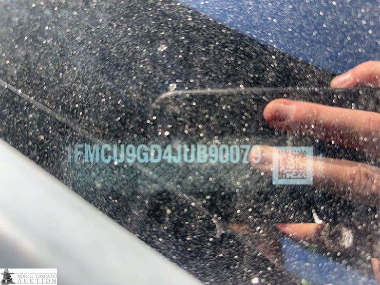 2018-ford-escape-image-16