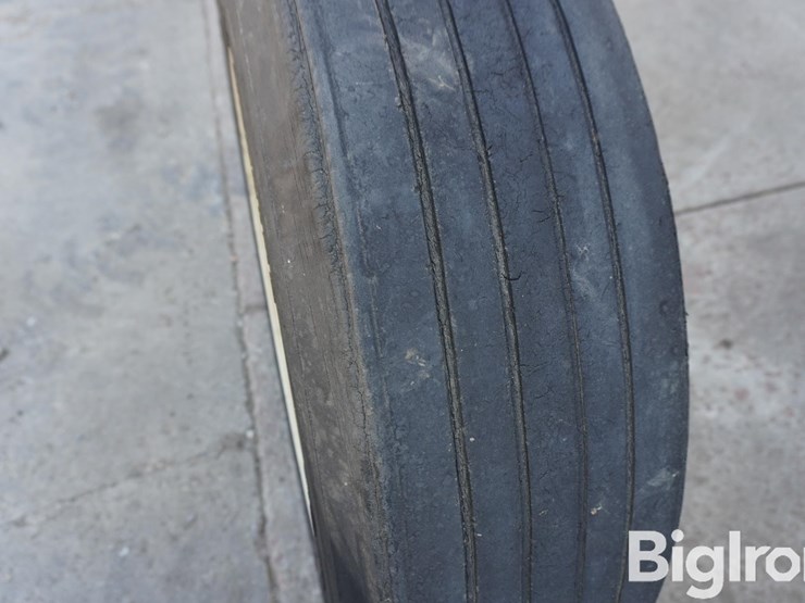 295/75r22.5-tires-&-rims-image-13