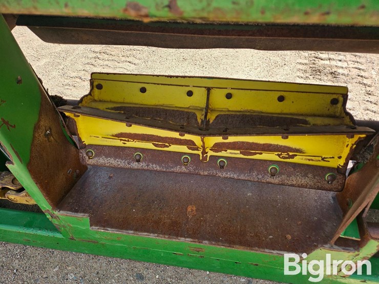 john-deere-6850-image-12