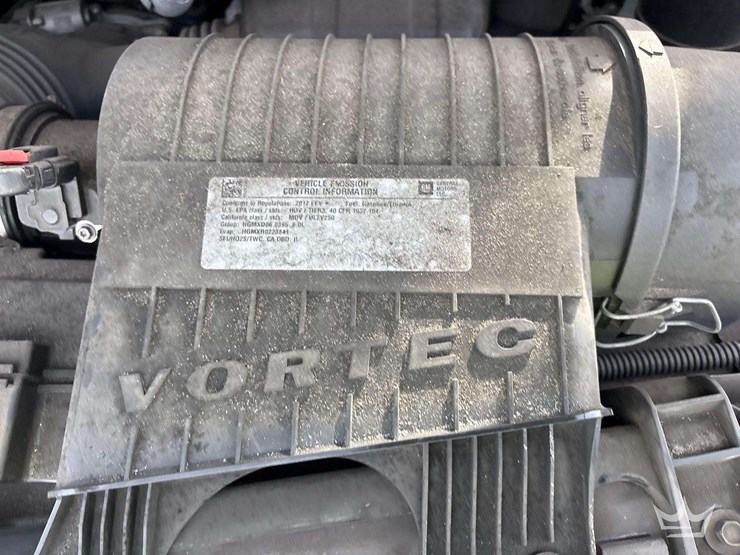 2017-chevrolet-express-2500-image-10