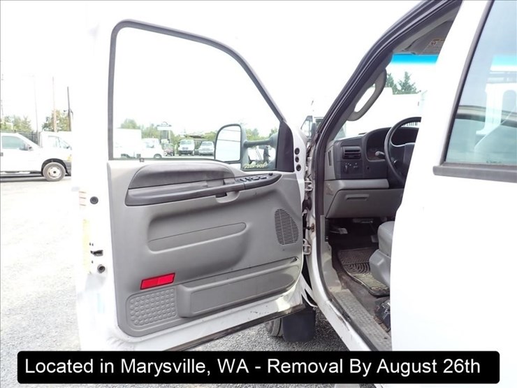 2006-ford-f450-image-11