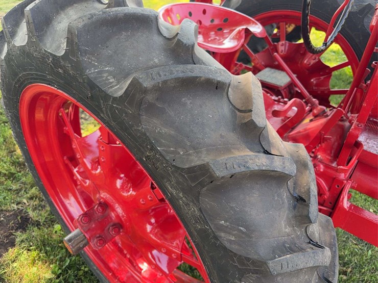 1937-farmall-f-12-image-26
