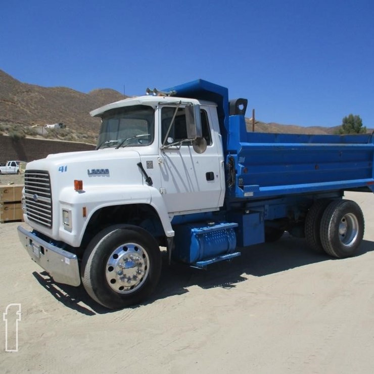 1995 FORD LN8000