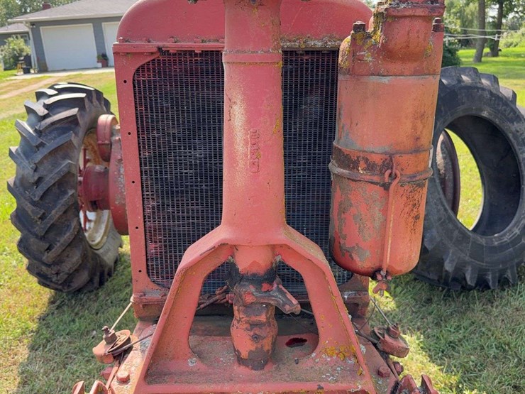 farmall-f-30-image-9