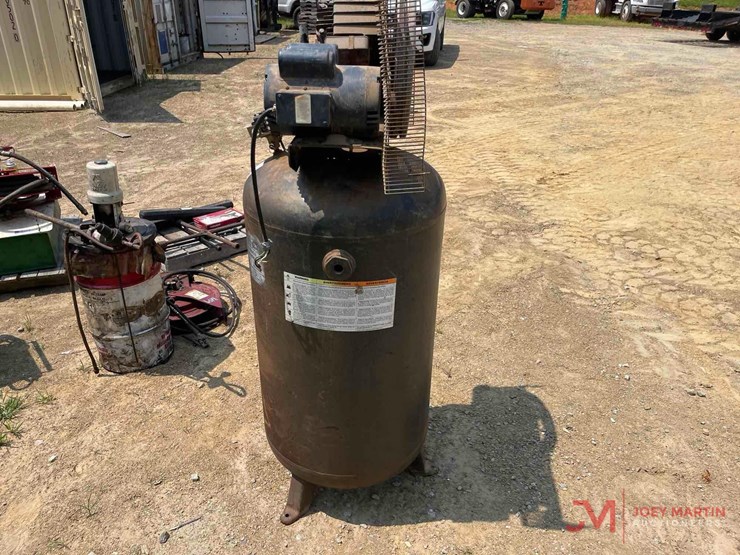 medallion-60-gallon-electric-air-compressor-image-4