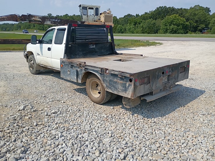 2006-chevrolet-silverado-3500-image-5