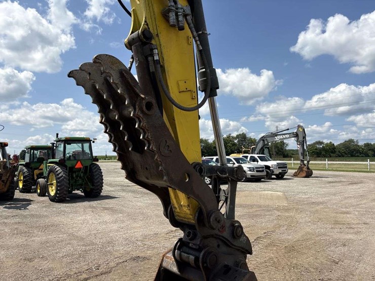 2019-wacker-neuson-et145-image-14