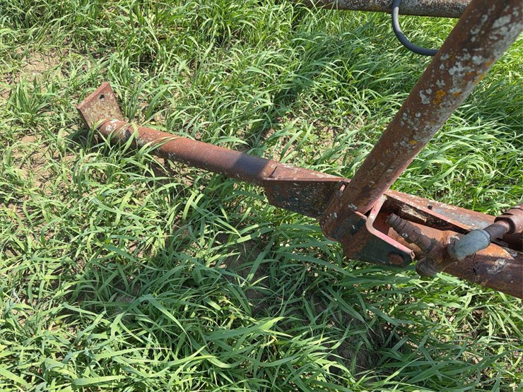 loader-for-farmall-300-or-350-image-10