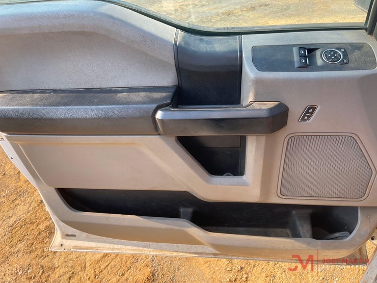 2018-ford-f350-xl-image-22