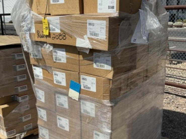 pallet-of-hart-cooley-vent-adapters-image-1