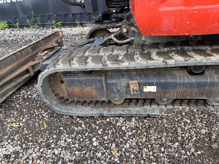 2020-kubota-kx040-4-image-16