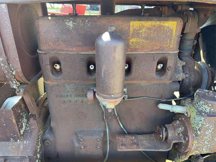 1931-farmall-f-30-duck-bill-image-18