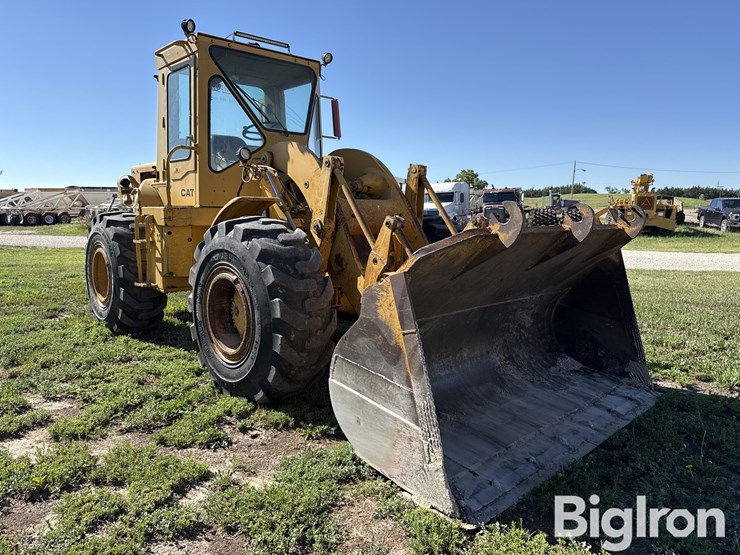 caterpillar-950-image-1
