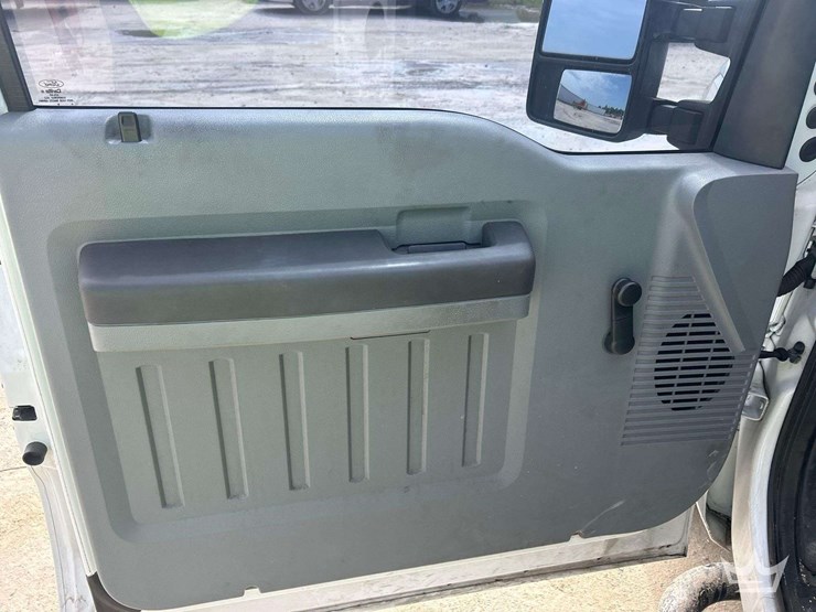 2016-ford-f250-image-14